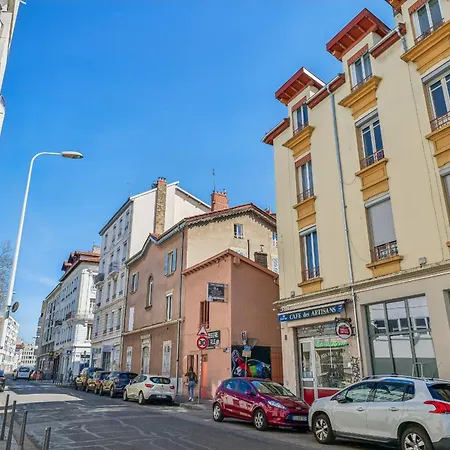 Escapade Lyonnaise - 6 Person In Sans Soucis Apartment *